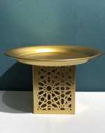 RAISED METAL TRAY WITH STAND FA2495