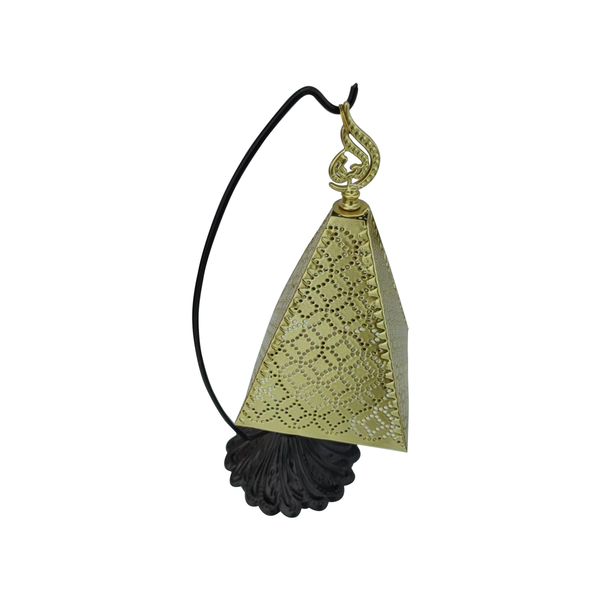 Ramadan Lantern Gold 9.5x9.5x35cm - RM25-179