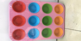 12 HOLE MUFFIN BAKING TRAY 16389-37